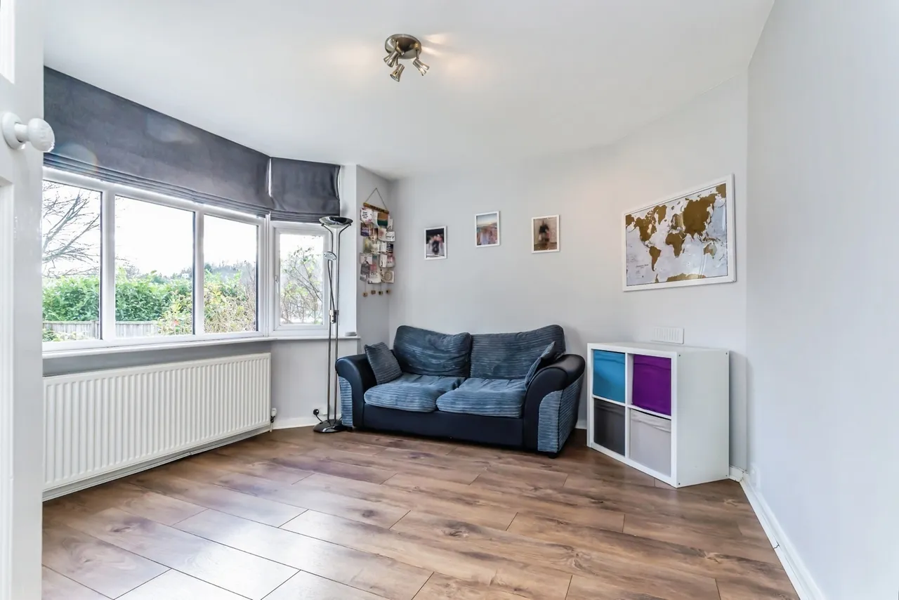 Markfield Road, Caterham, Surrey, CR3, photo 2