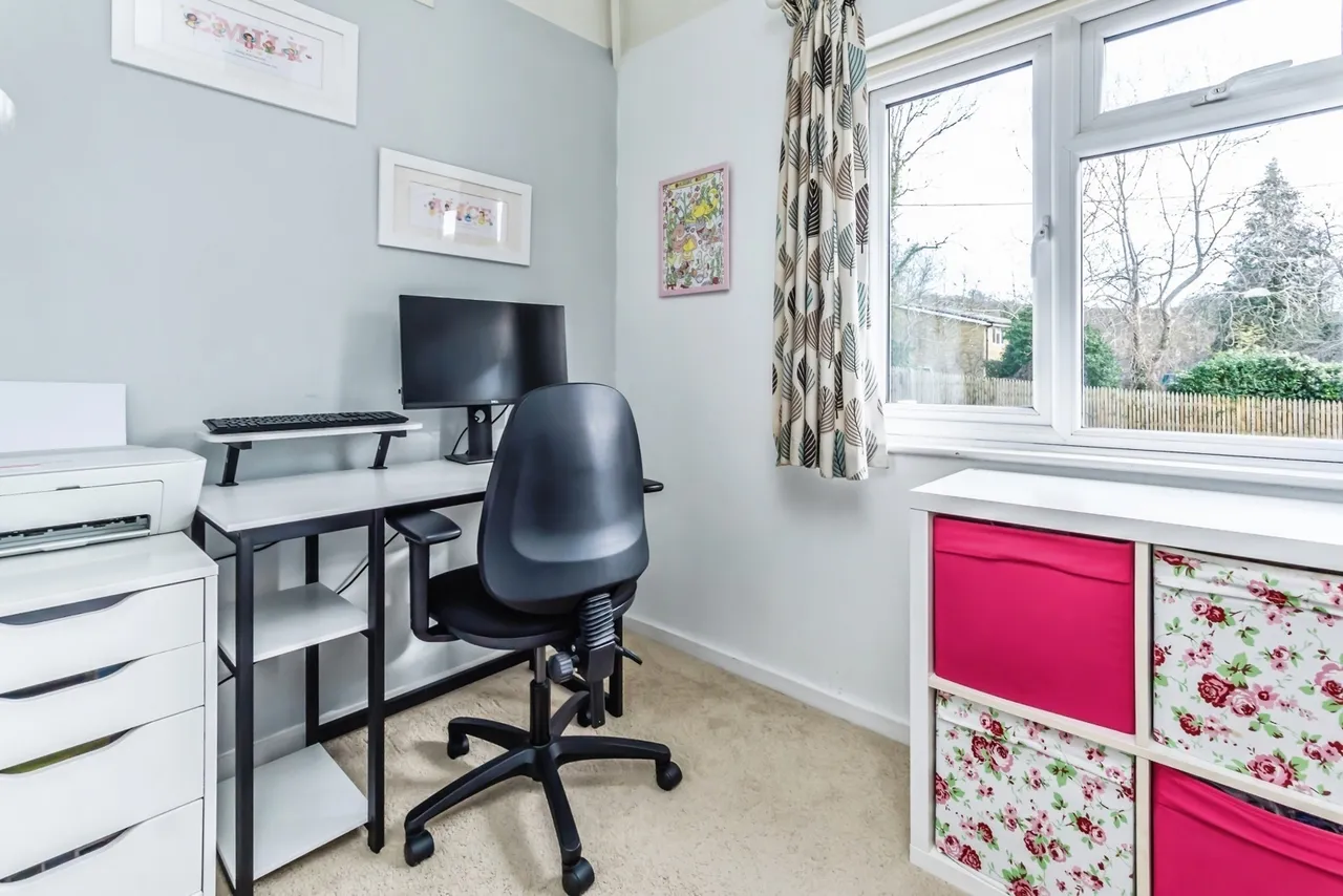 Markfield Road, Caterham, Surrey, CR3, photo 11