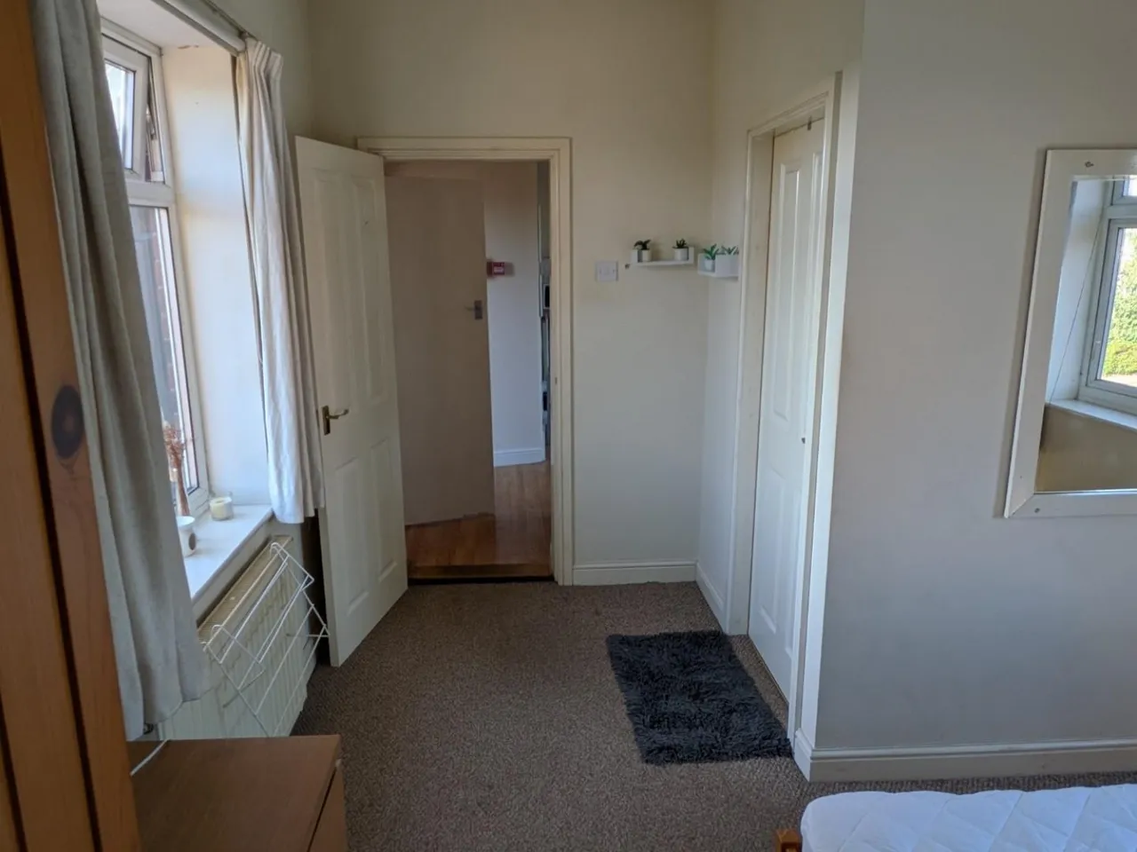 Cross Street, Chesterfield, S40, photo 2