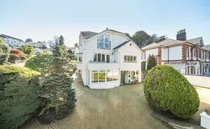 5 bed property for sale — Torwood Close, Torquay, Devon, TQ1