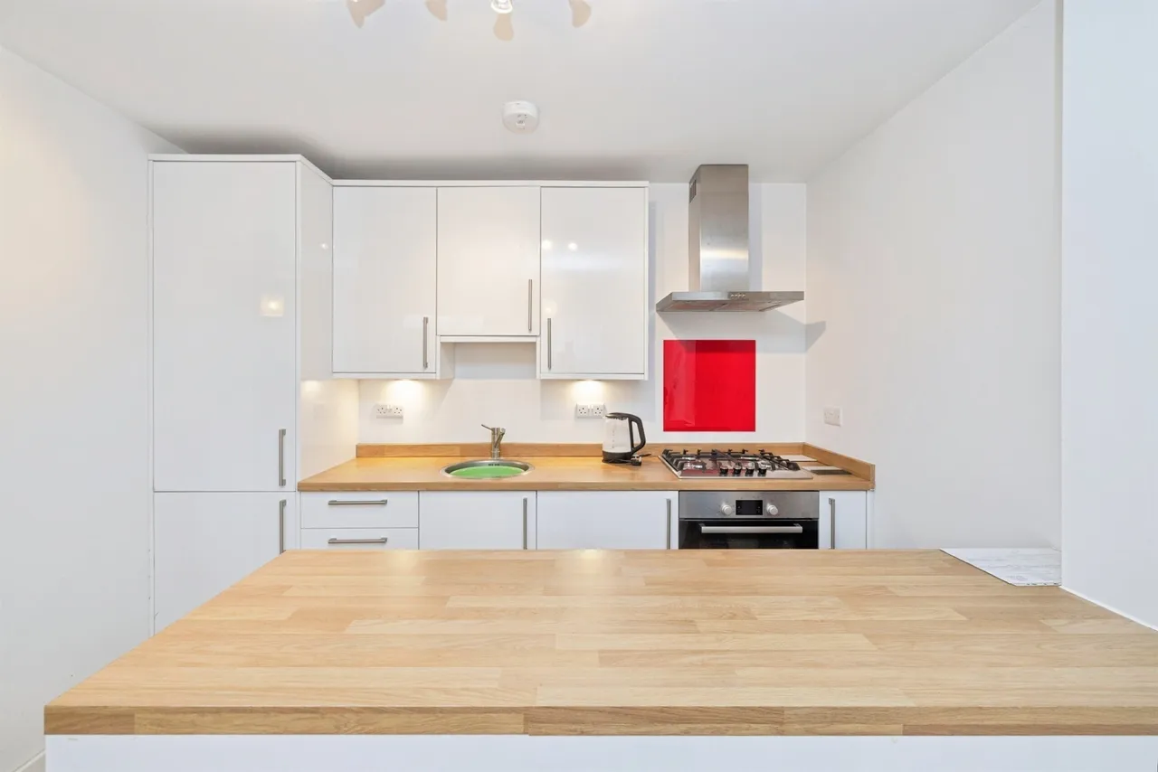 Percy Road, Watford, WD18, photo 8