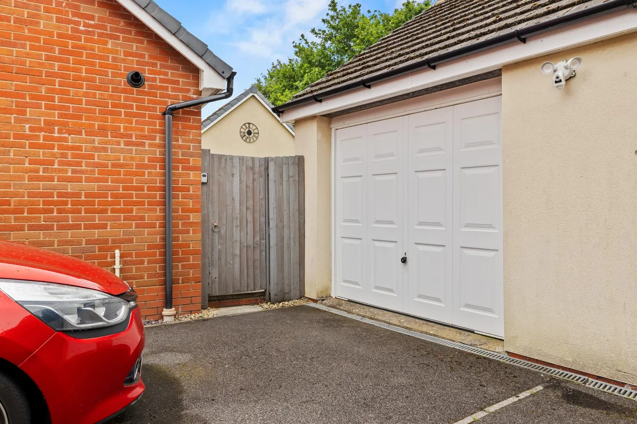 Beauchamp Walk, Gorseinon, SA4, photo 29