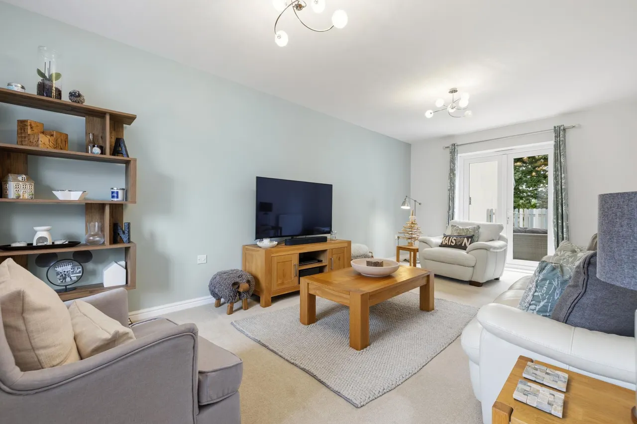 Beauchamp Walk, Gorseinon, SA4, photo 4