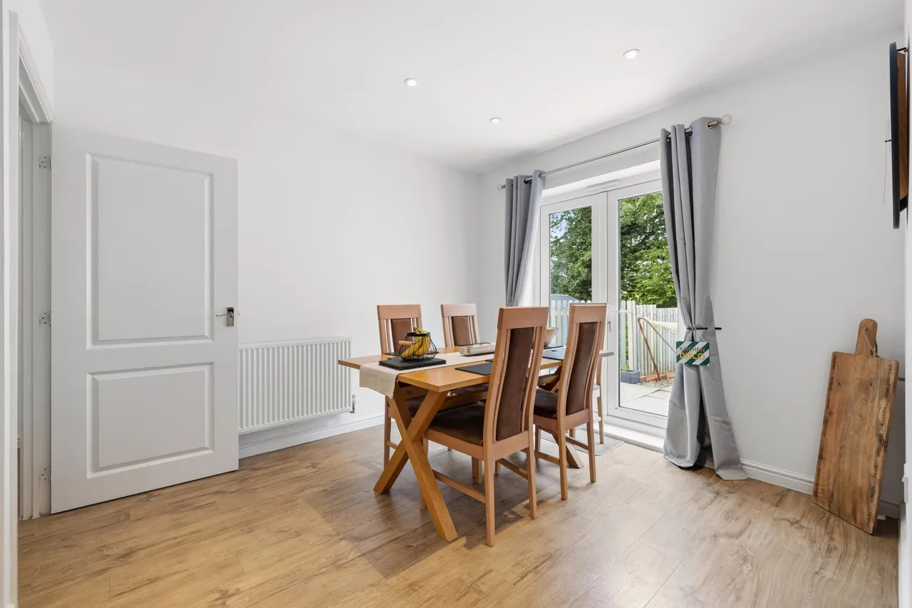 Beauchamp Walk, Gorseinon, SA4, photo 13