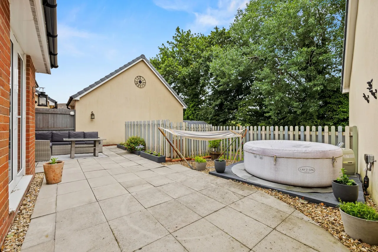 Beauchamp Walk, Gorseinon, SA4, photo 30