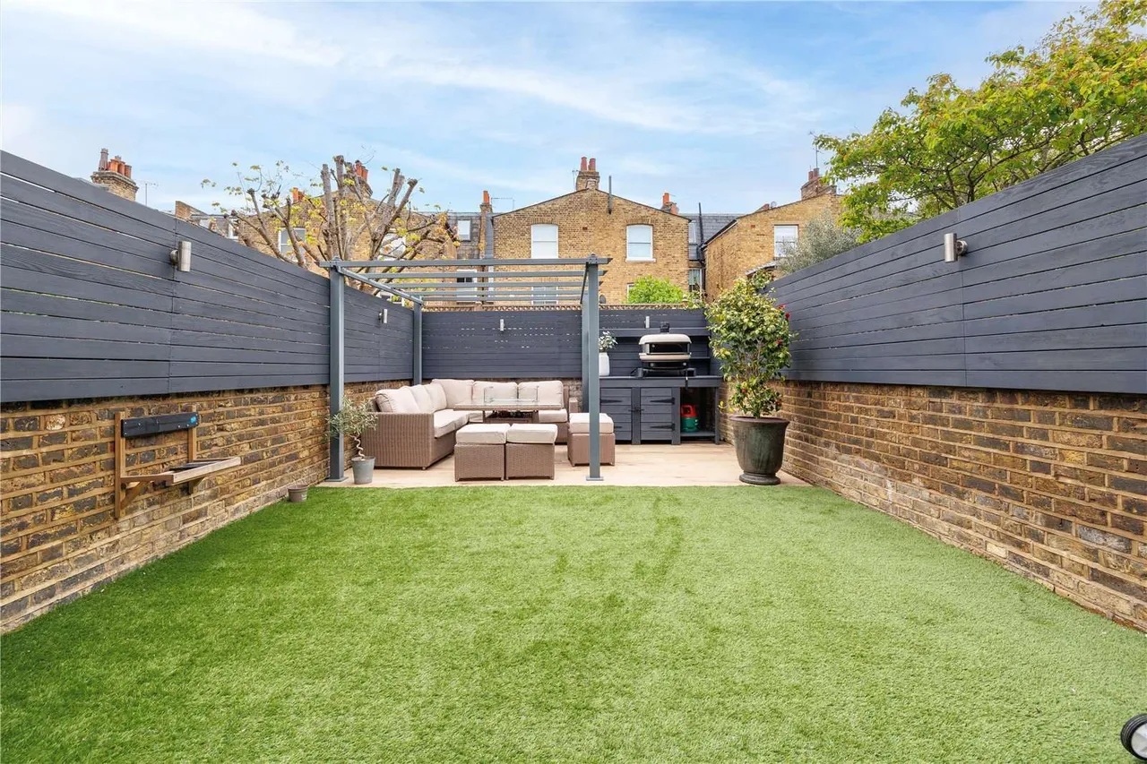 Peterborough Road, London, SW6 3BT, photo 4