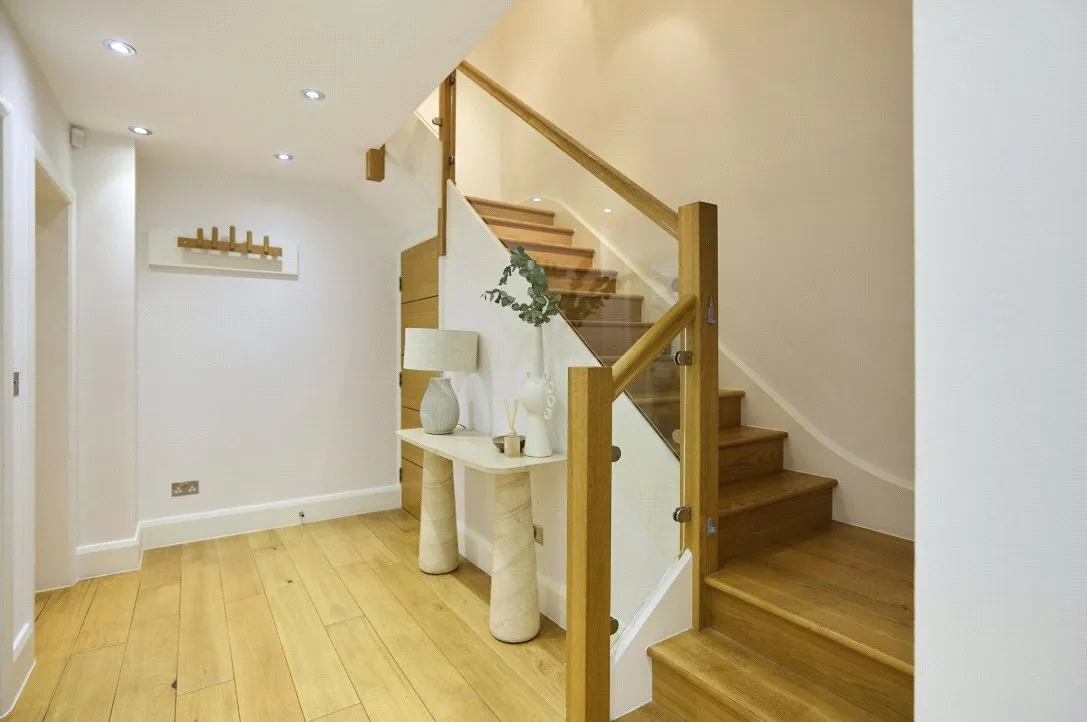 Queensmead, St. Johns Wood Park, NW8, photo 14