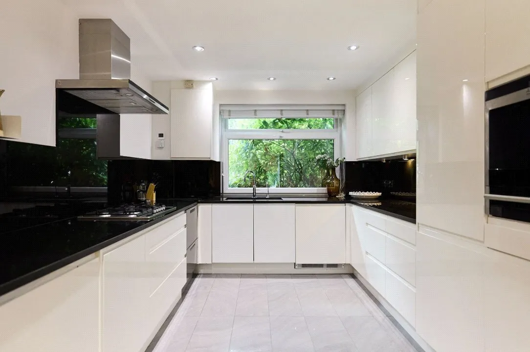 Queensmead, St. Johns Wood Park, NW8, photo 13
