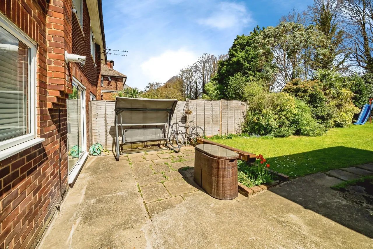 Ellsworth Road, High Wycombe, HP11, photo 4