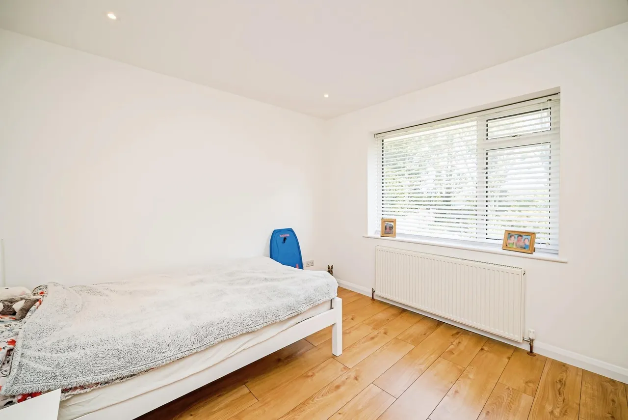 Ellsworth Road, High Wycombe, HP11, photo 7