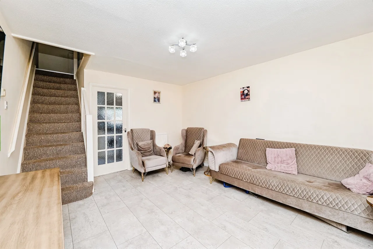 Orchid Close, St. Mellons, Cardiff, photo 11