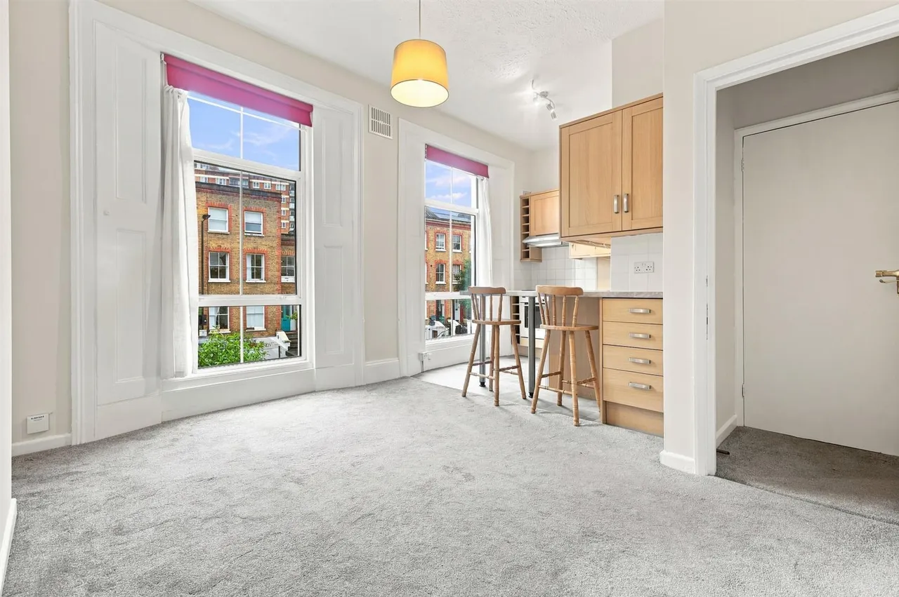 1 bed flat for sale, Southgate Road, London, N1