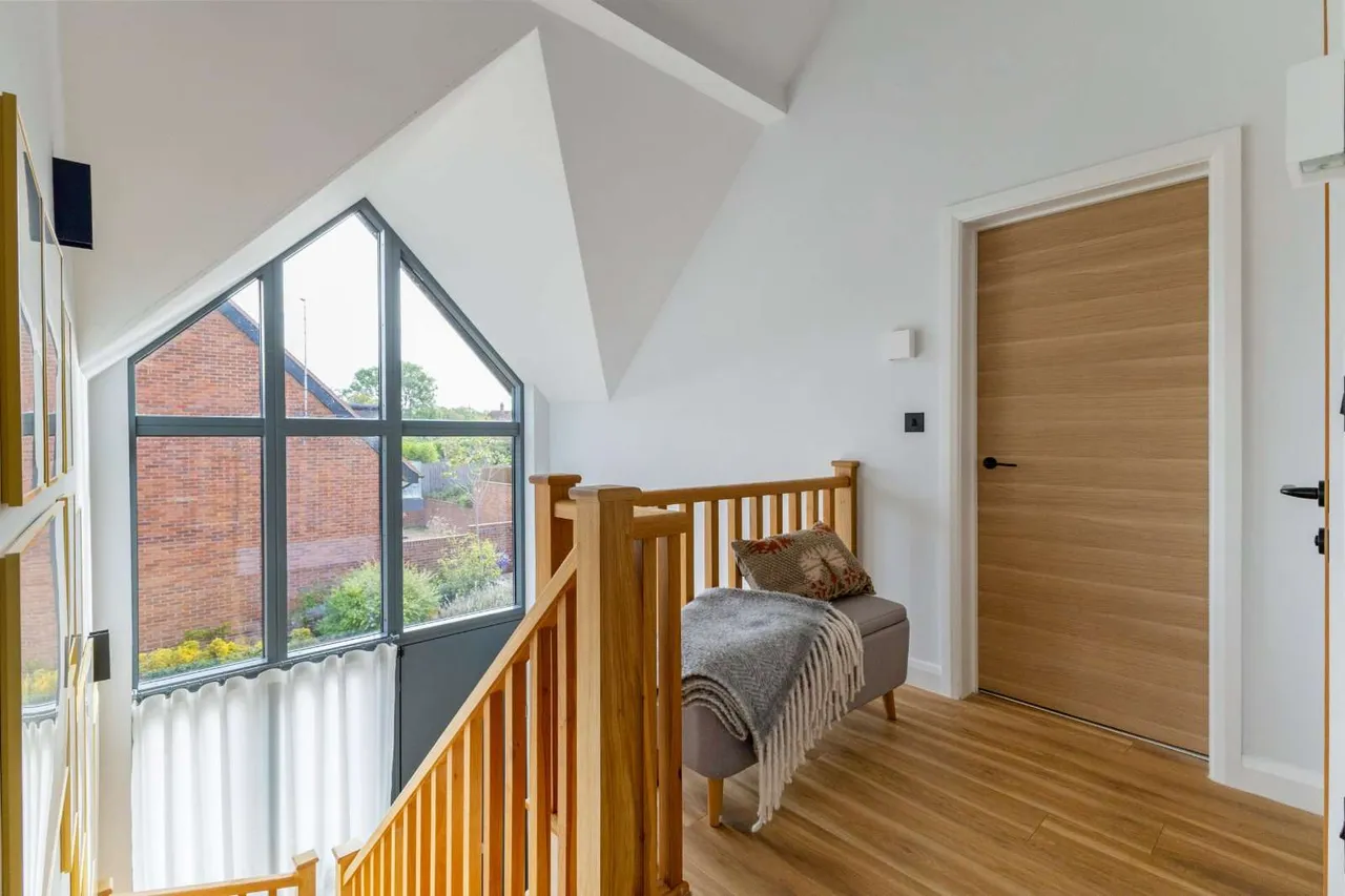 Sway Road, Lymington, Hampshire, SO41 8QU, photo 7
