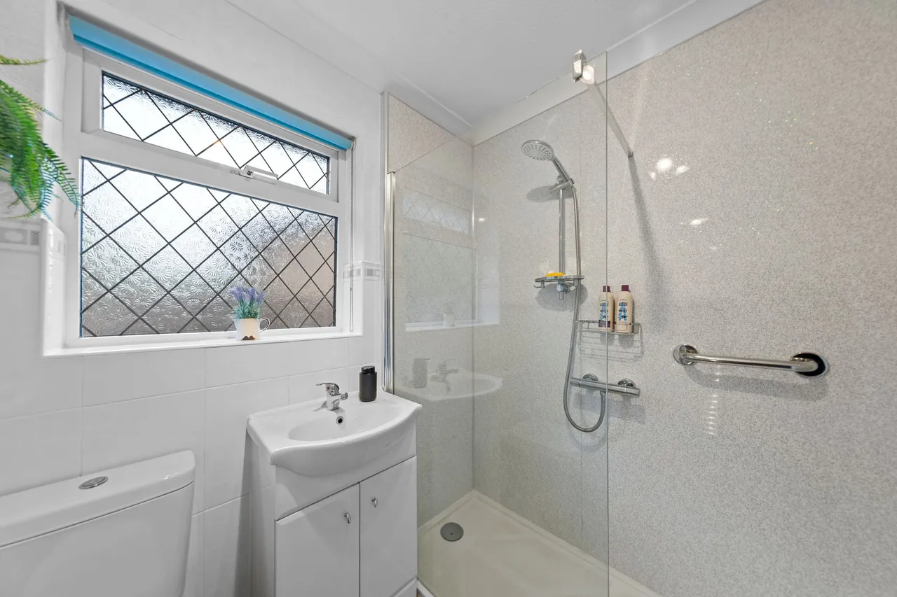 Inglewood Close, Birchwood, Warrington, Warrington, WA3 6UJ, photo 18