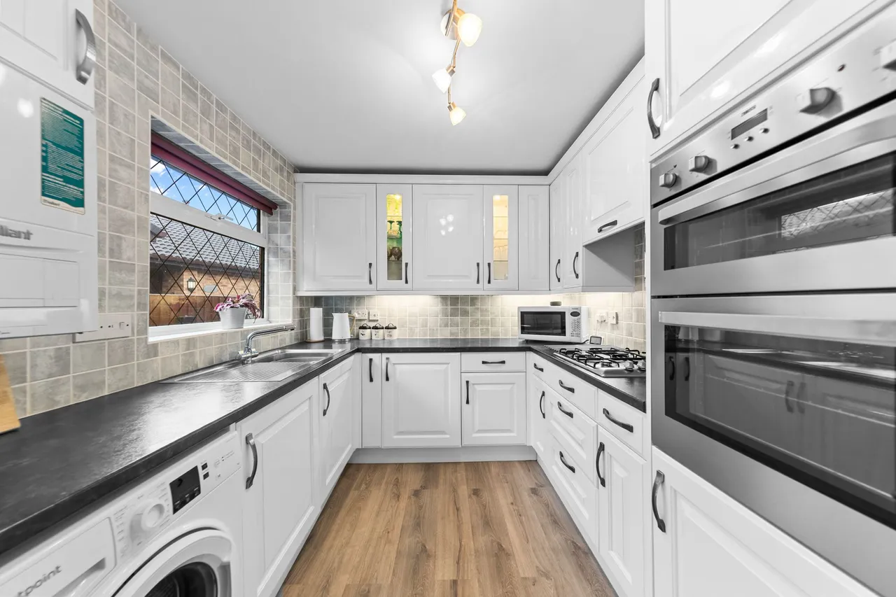 Inglewood Close, Birchwood, Warrington, Warrington, WA3 6UJ, photo 6