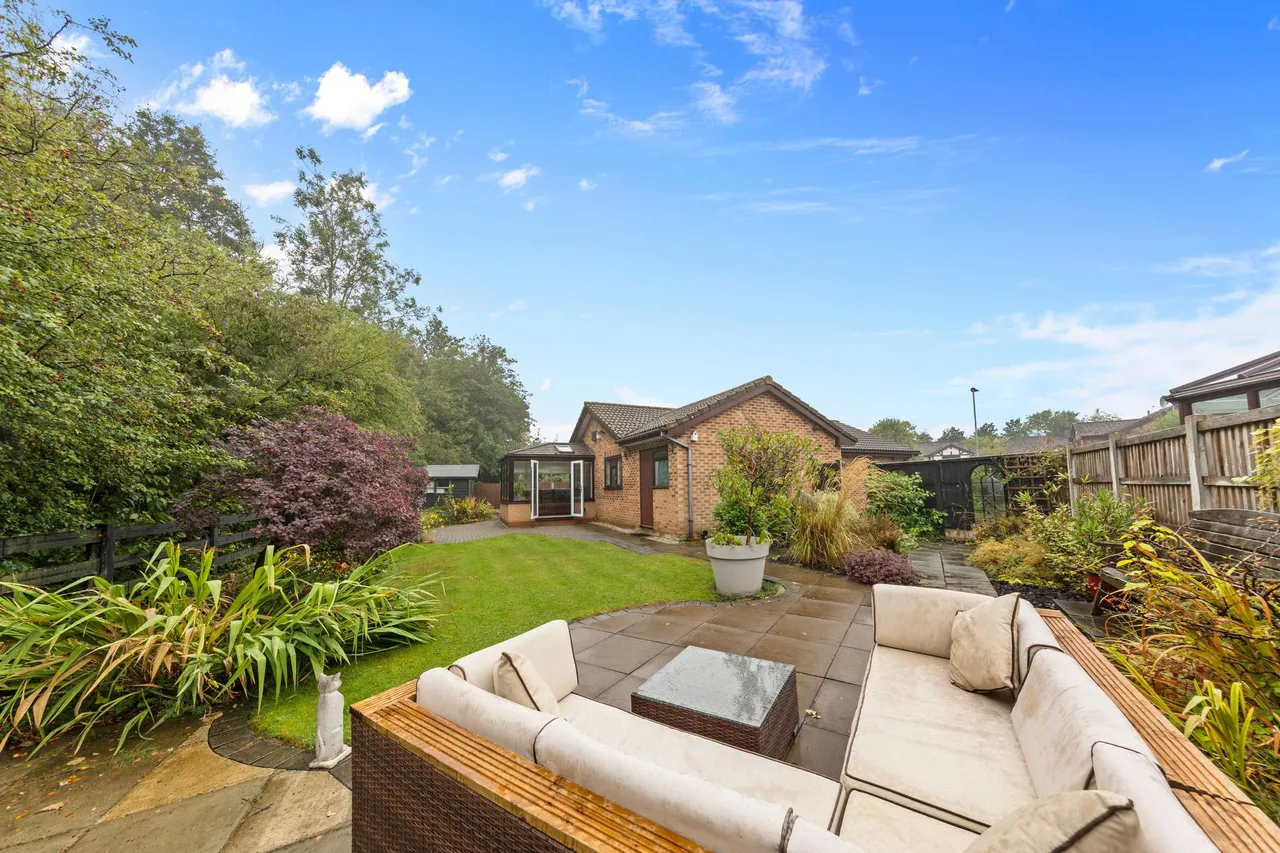 Inglewood Close, Birchwood, Warrington, Warrington, WA3 6UJ, photo 3