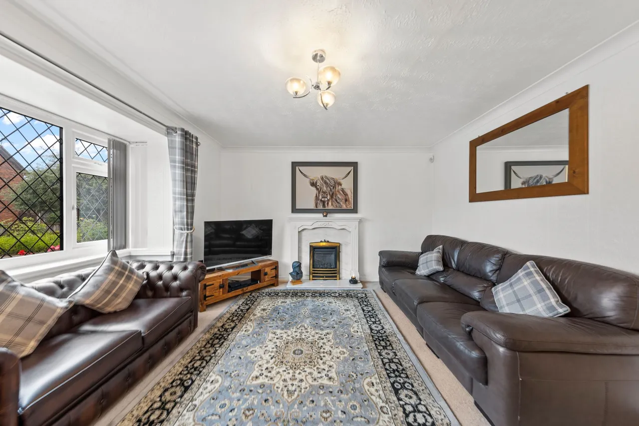 Inglewood Close, Birchwood, Warrington, Warrington, WA3 6UJ, photo 8