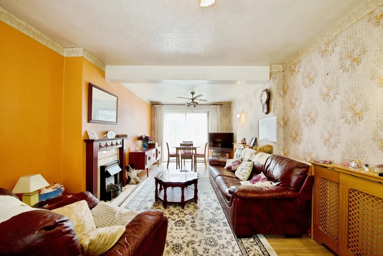 Hailsham Road, Romford, RM3, photo 2