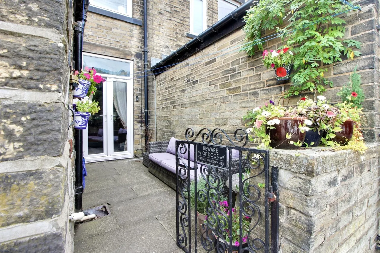 Calder Terrace, Mytholmroyd, HX7, photo 16