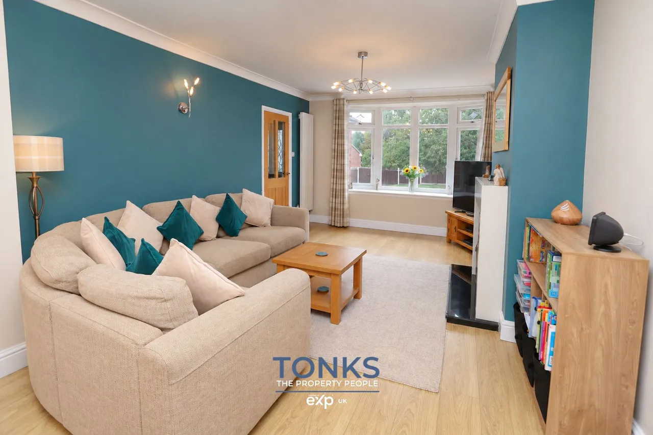 Walker Drive, Kidderminster, DY10 2YW, photo 4