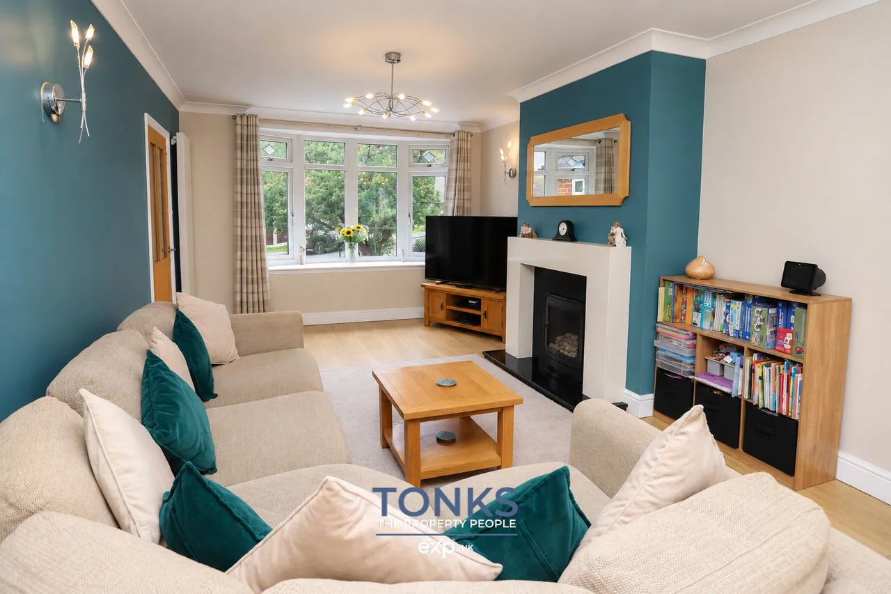 Walker Drive, Kidderminster, DY10 2YW, photo 5