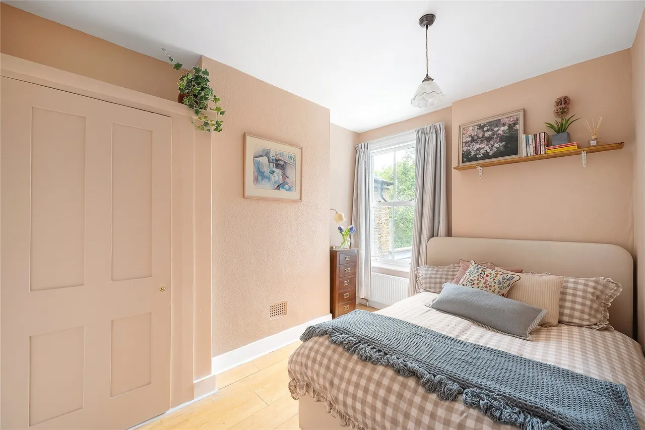 Astonville Street, London, SW18, photo 8