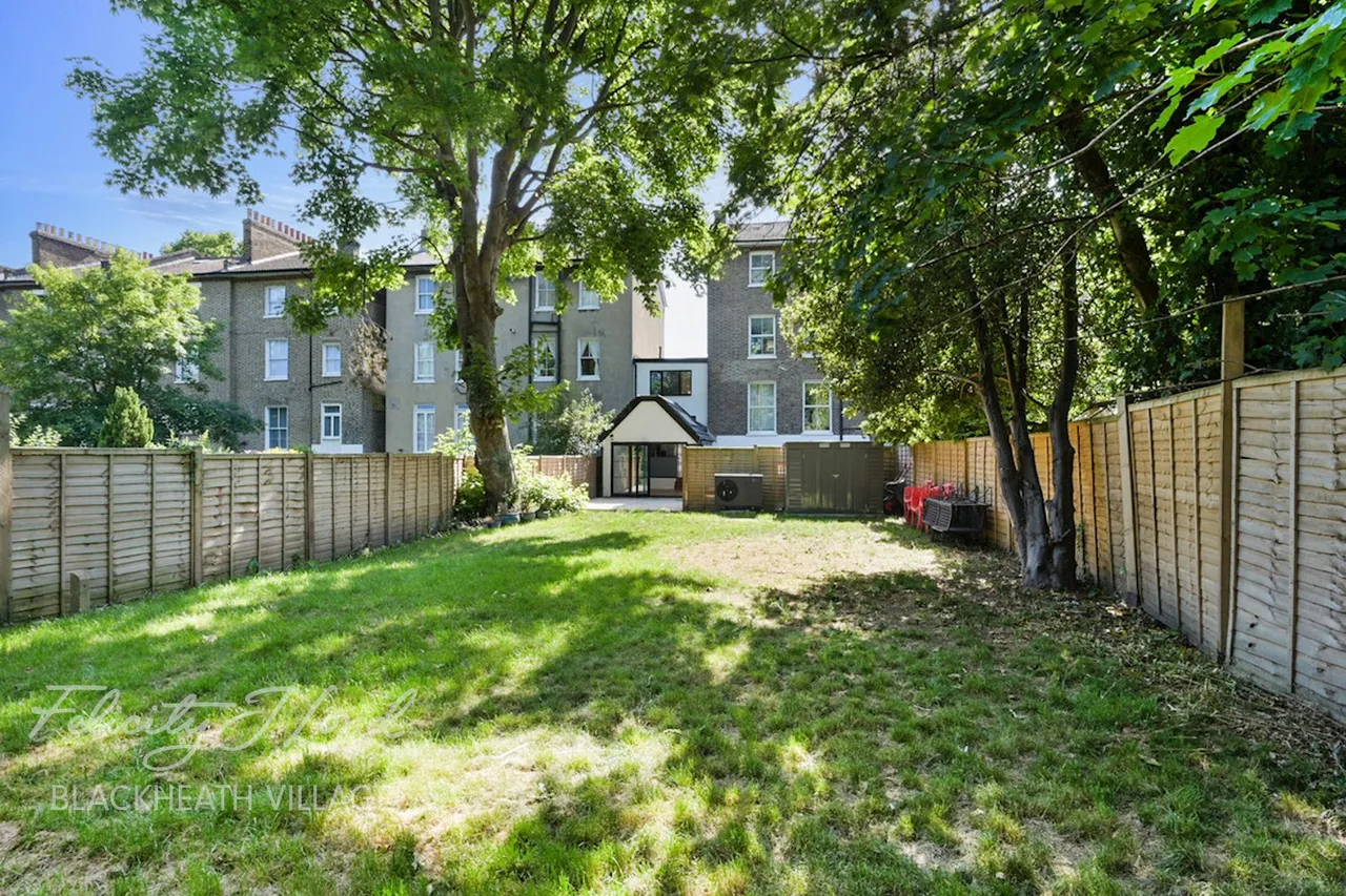 Lee High Road, London, SE12, photo 5
