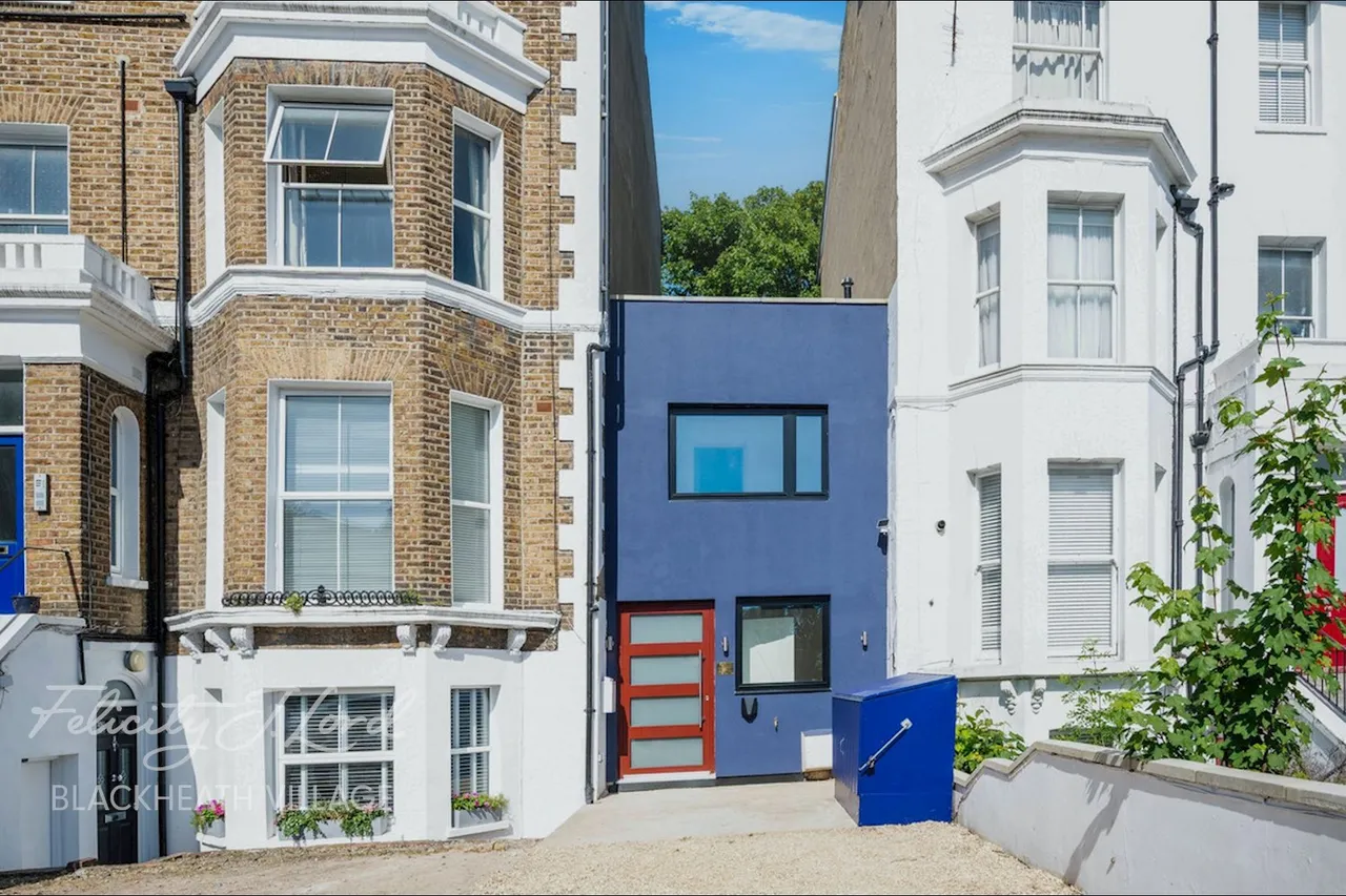 Lee High Road, London, SE12, photo 2