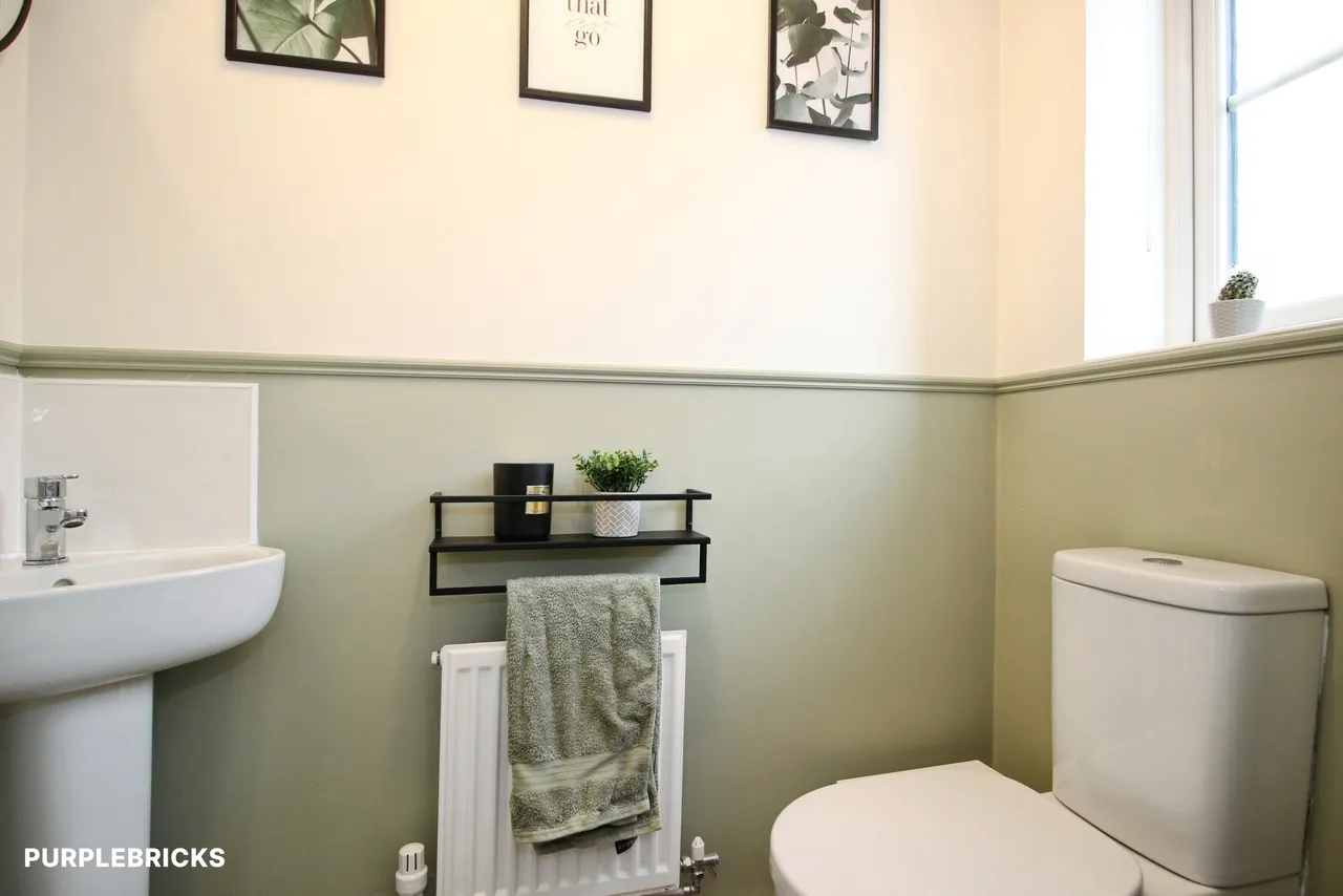 Limestone Road, Wakefield, WF1, photo 8