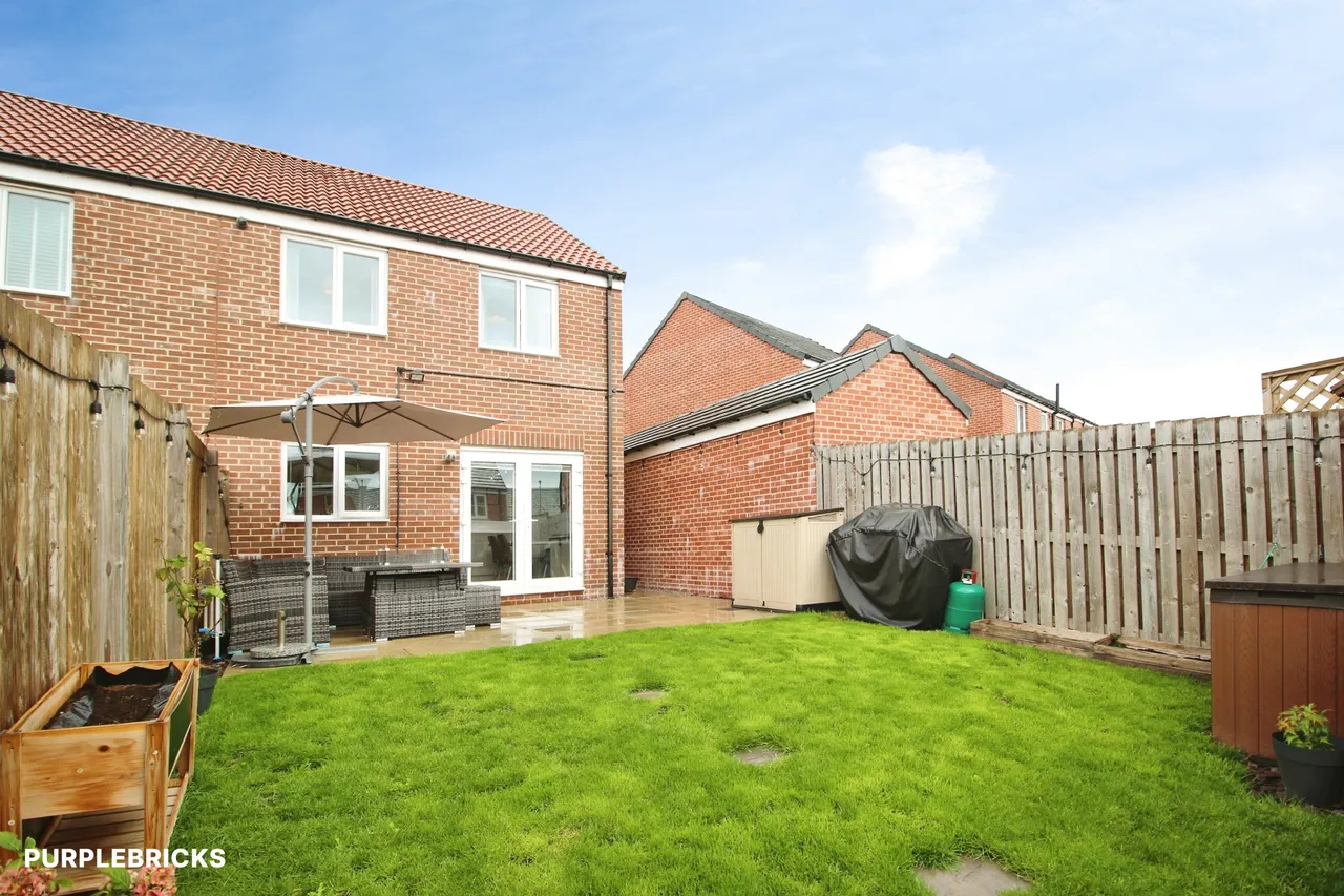 Limestone Road, Wakefield, WF1, photo 15