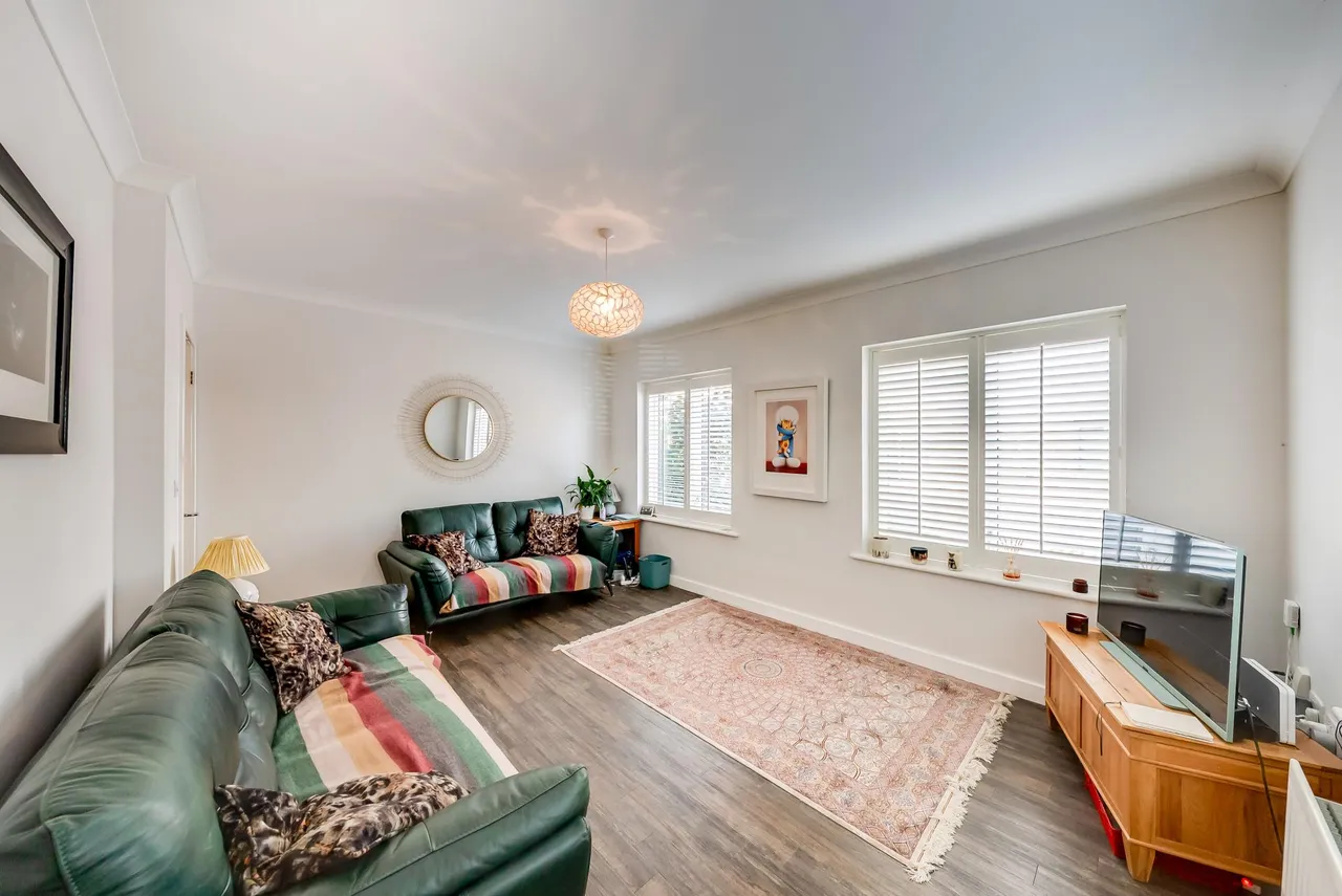 Cygnet Close, Orpington, BR5, photo 3