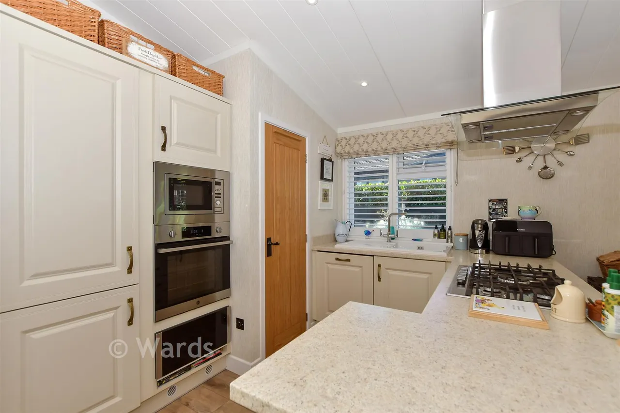 Well Street, East Malling, ME19, photo 5