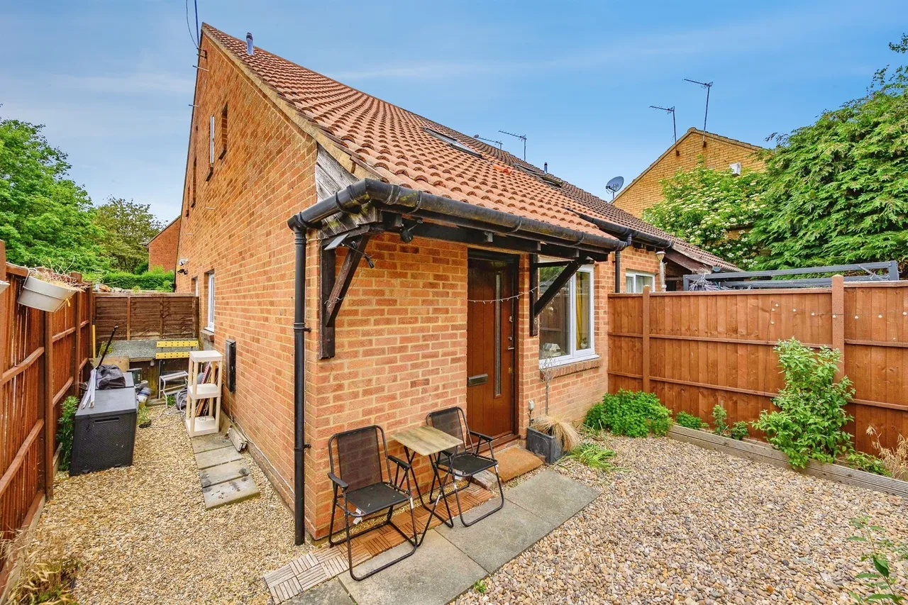 Milford Close, Marshalswick, AL4, photo 8