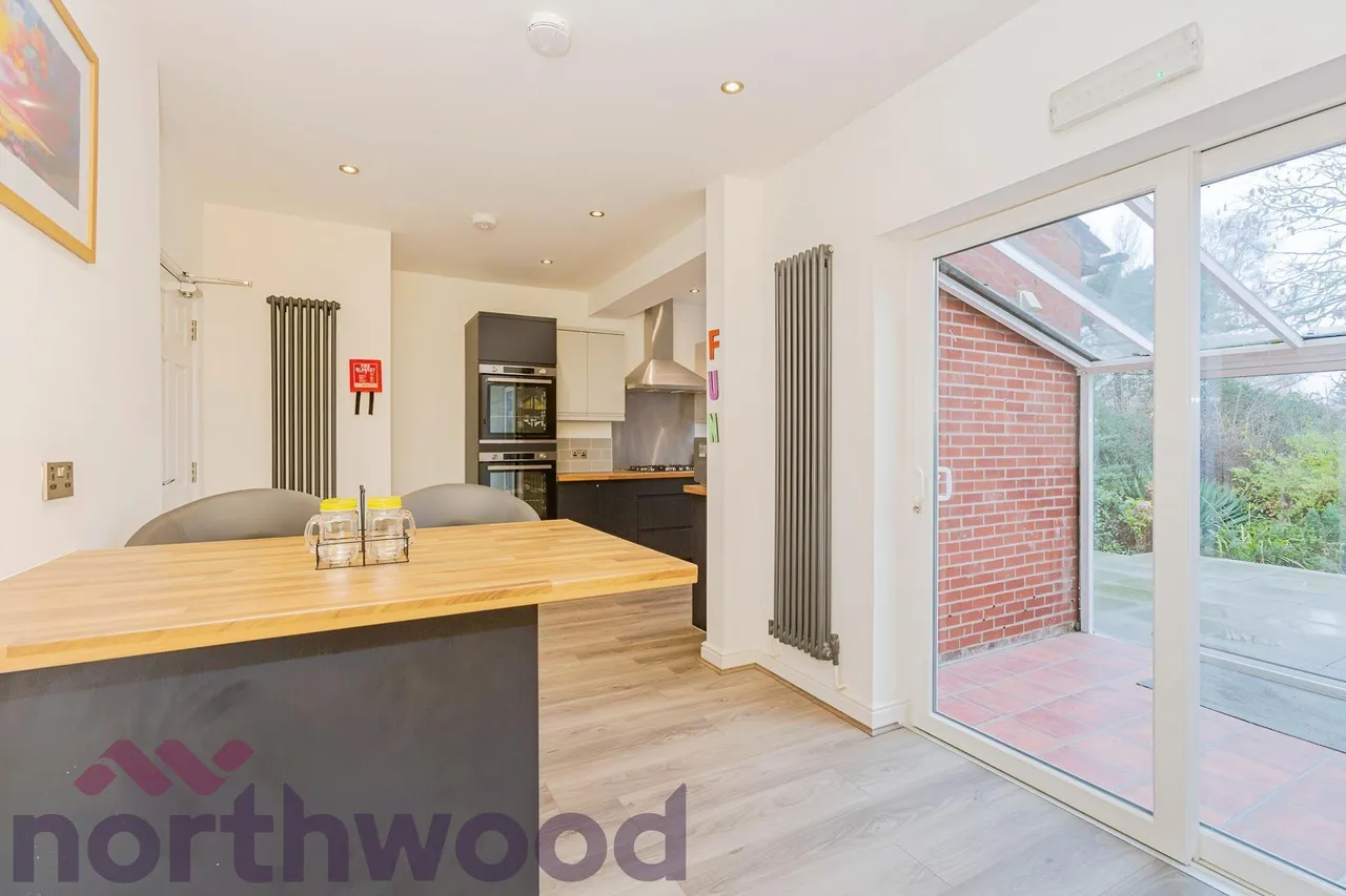 Highfield Avenue, Great Sankey, WA5, photo 7