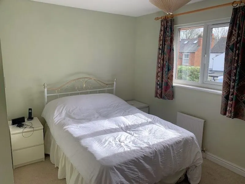 Sycamore Close, Bourne End SL8 5UT, photo 4