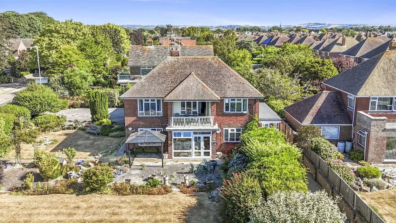Marine Drive, Goring-By-Sea, Worthing, photo 30