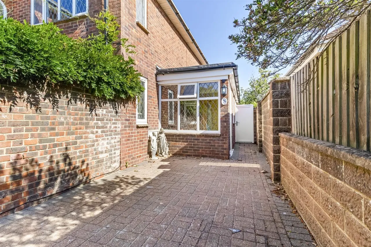 Marine Drive, Goring-By-Sea, Worthing, photo 26