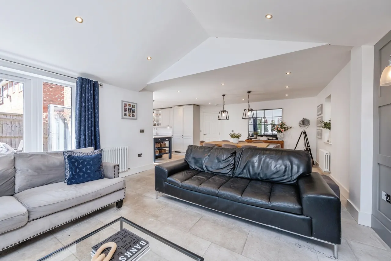 Garwood Crescent, Grange Farm, Milton Keynes, photo 6
