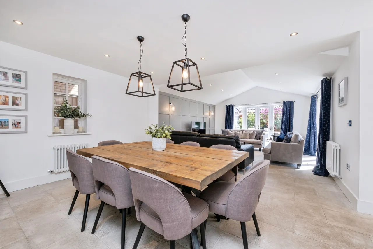 Garwood Crescent, Grange Farm, Milton Keynes, photo 4