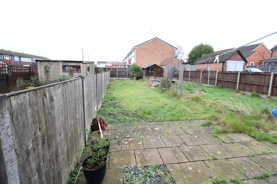 School Lane, Exhall, Warwickshire, CV7, photo 9