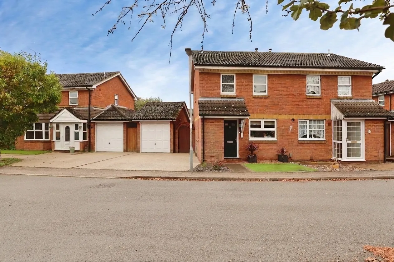 2 bed house for sale, Ringtale Place, Baldock, SG7