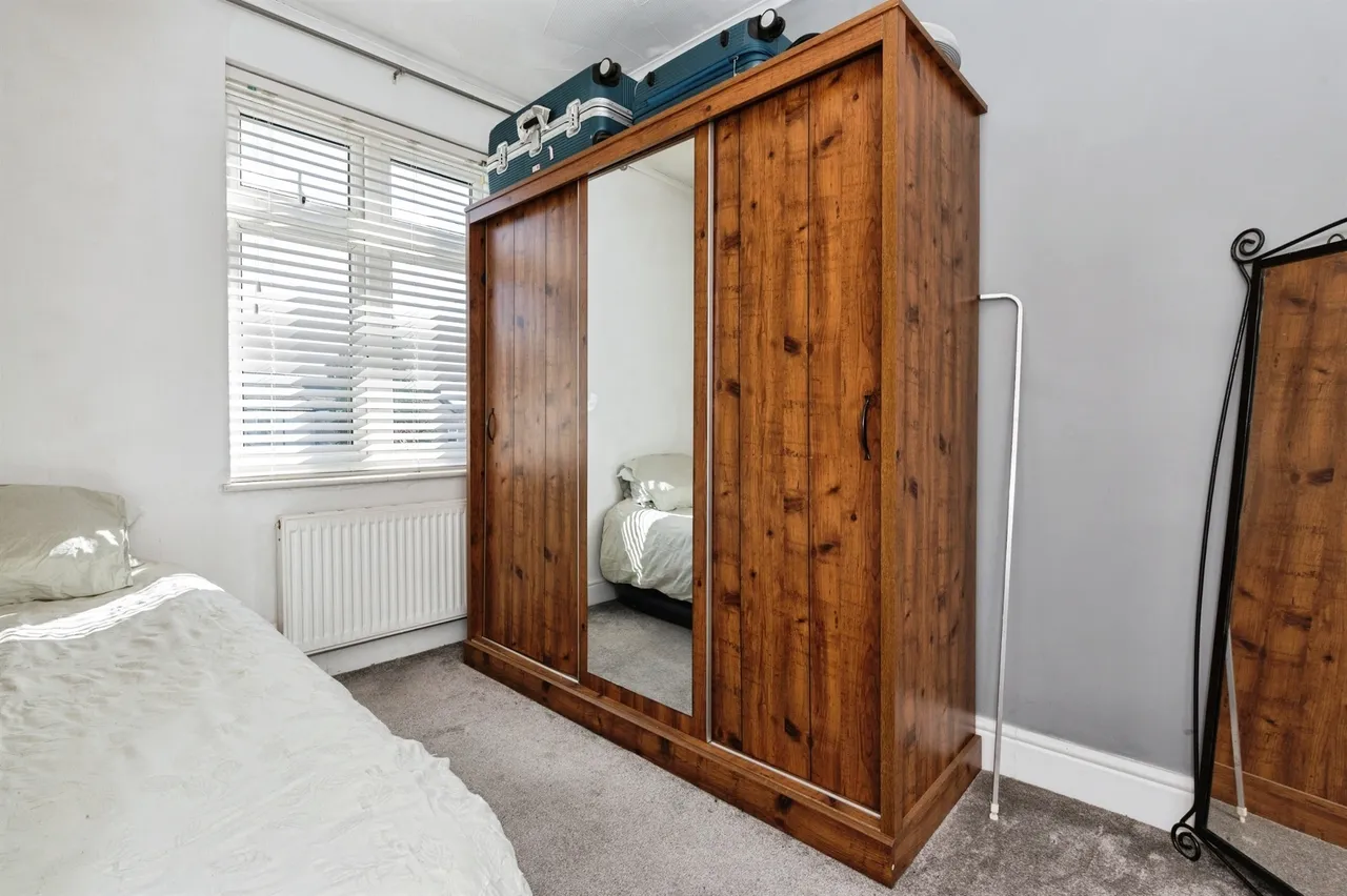 Gipsy Lane, Grays, RM17, photo 10