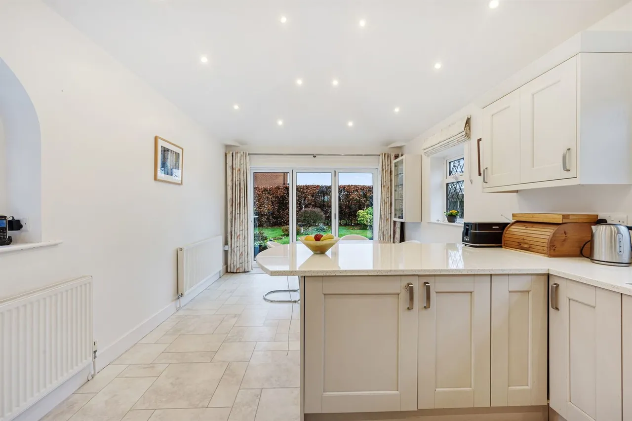 Meadway, Sale, photo 14