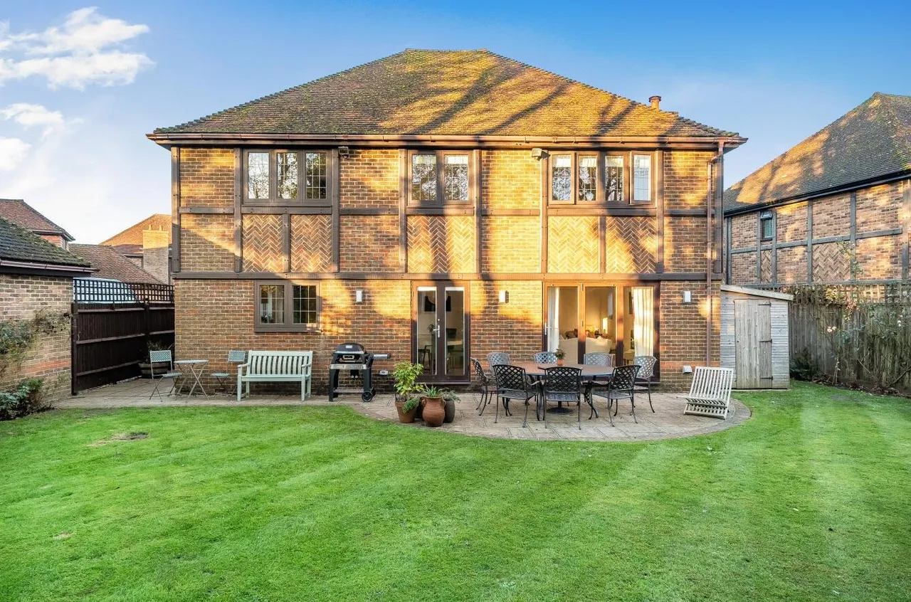 Stag Leys Close, Banstead, SM7 3AH, photo 27