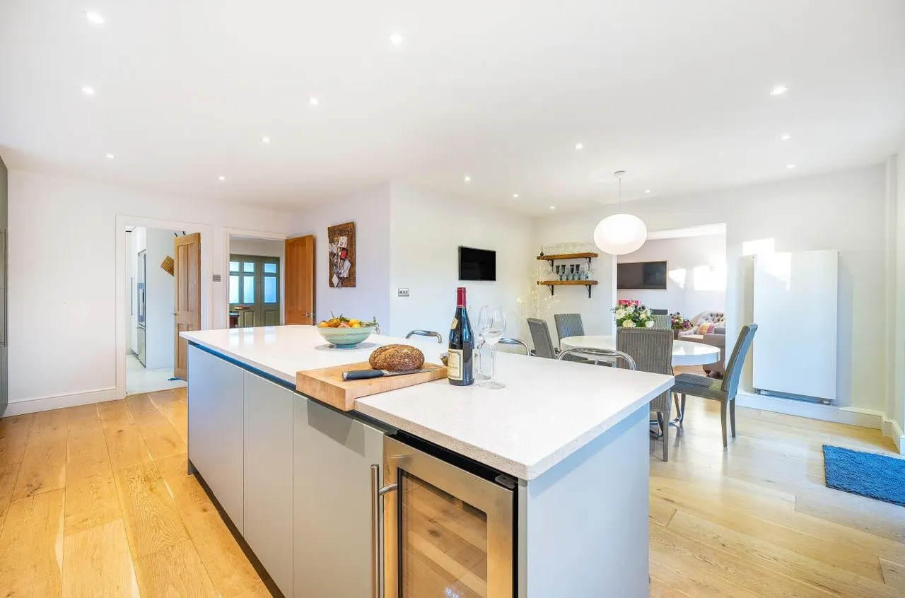 Stag Leys Close, Banstead, SM7 3AH, photo 7