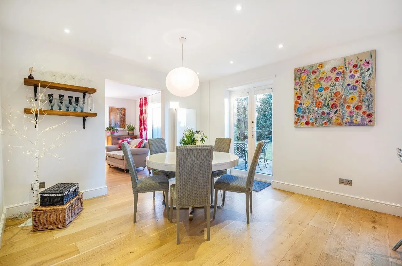 Stag Leys Close, Banstead, SM7 3AH, photo 10