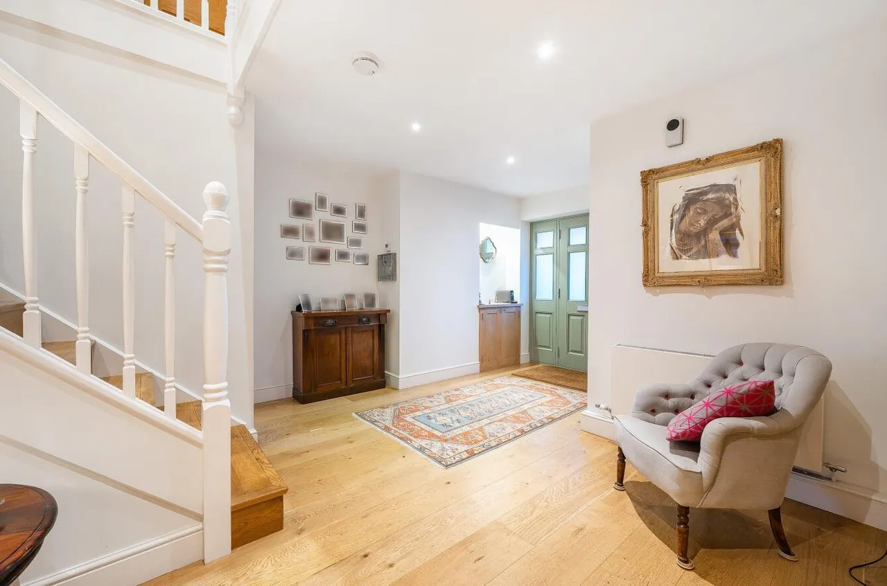Stag Leys Close, Banstead, SM7 3AH, photo 4