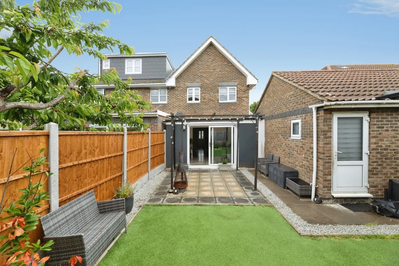 Atlantis Close, BARKING, Essex, IG11, photo 19