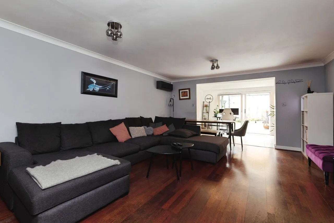 Atlantis Close, BARKING, Essex, IG11, photo 3