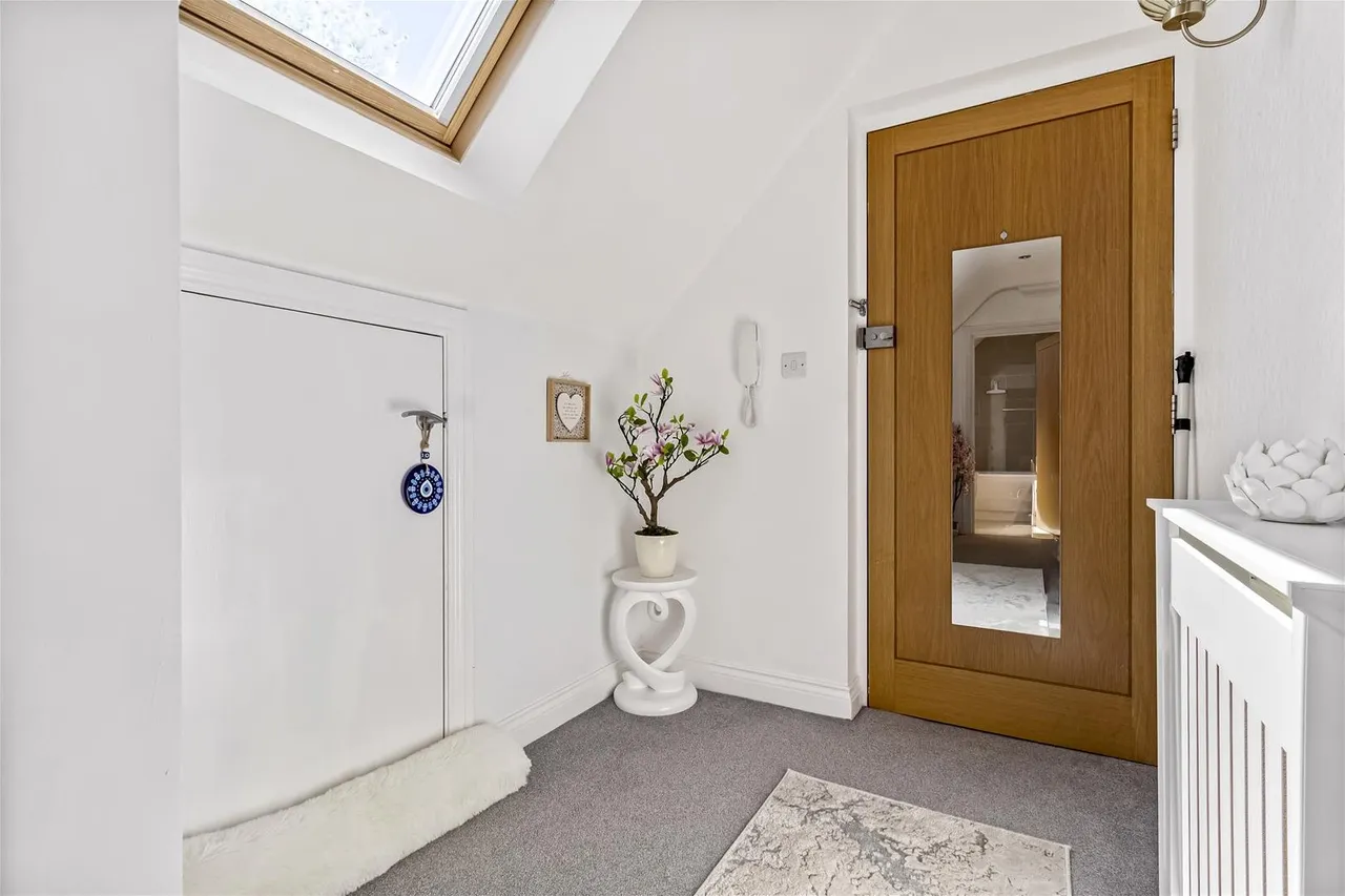 Marine House, 44 Wallace Avenue, Worthing, photo 12